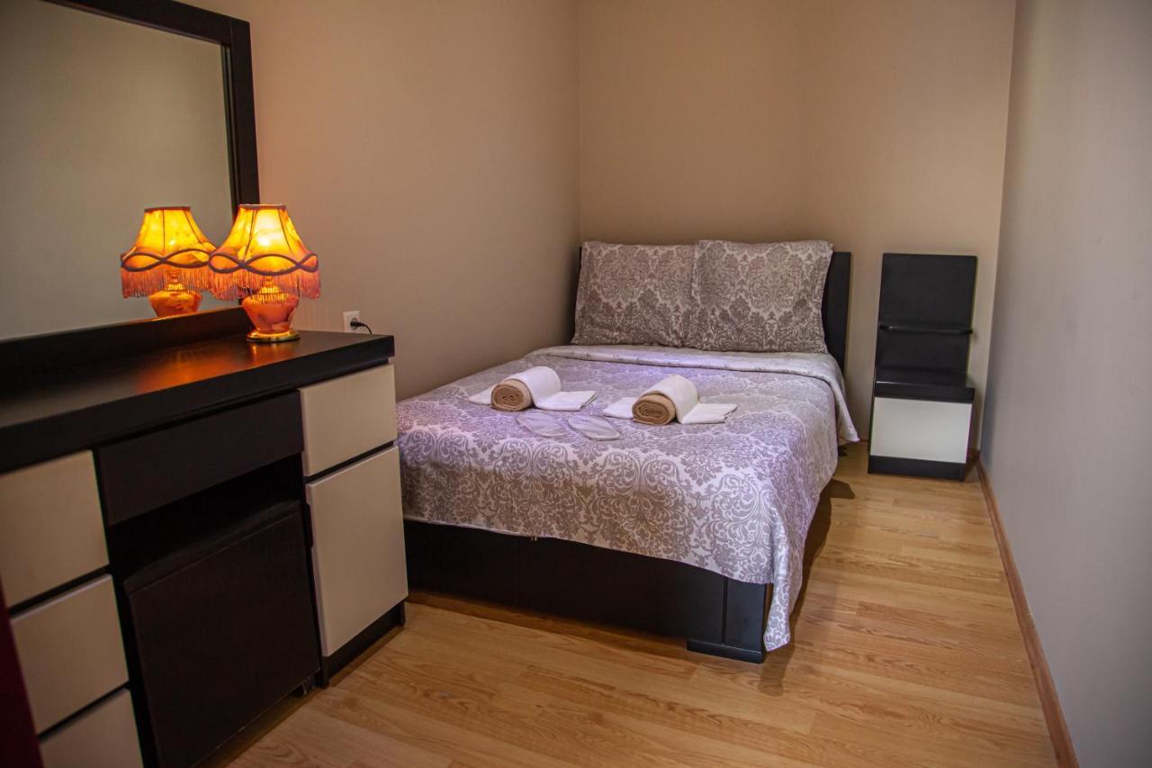 Sunny Apartments. Tbilisi. 300 Aragveli المظهر الخارجي الصورة