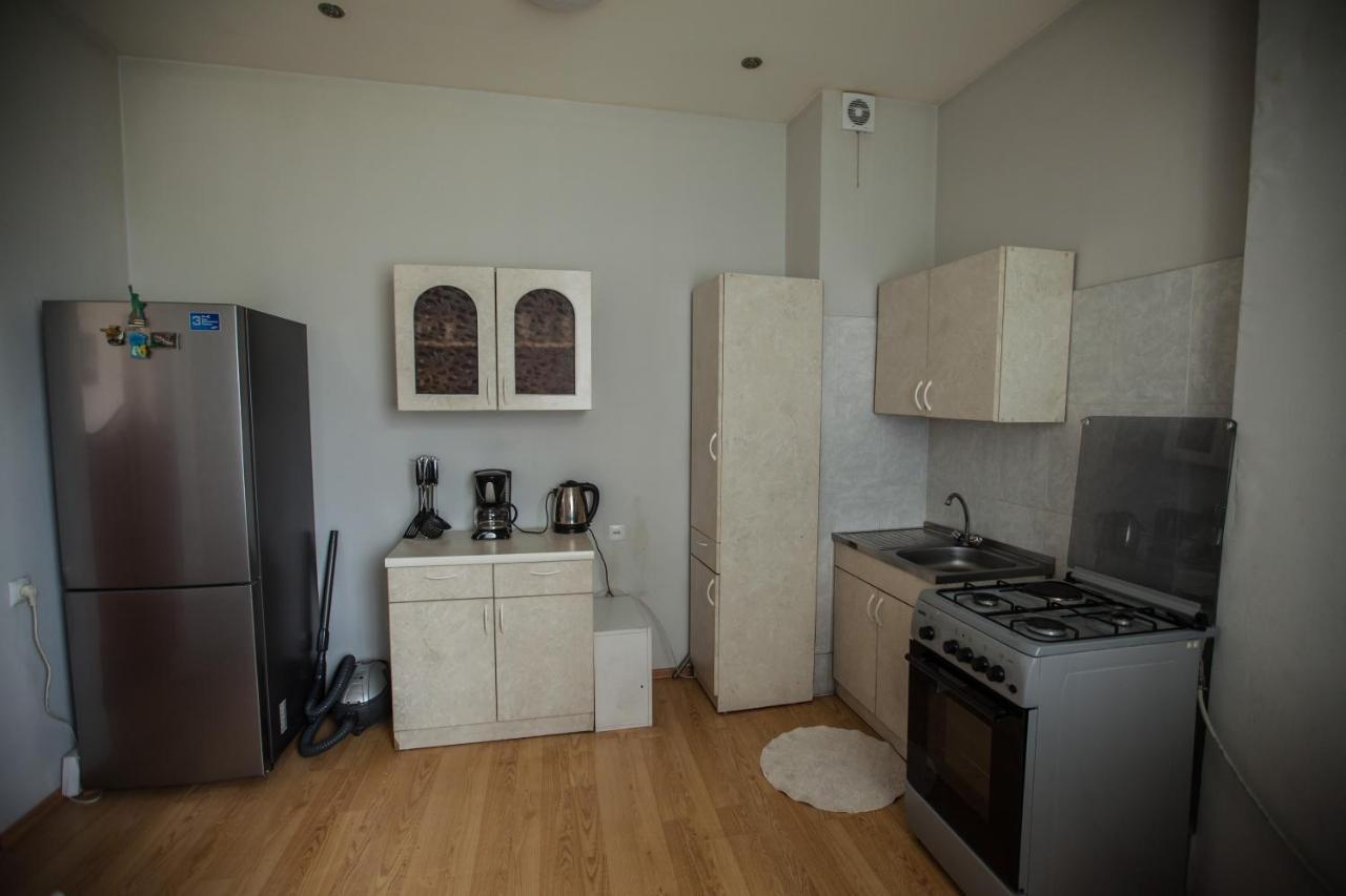 Sunny Apartments. Tbilisi. 300 Aragveli المظهر الخارجي الصورة