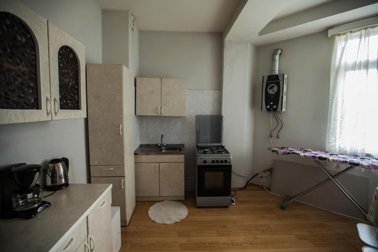 Sunny Apartments. Tbilisi. 300 Aragveli المظهر الخارجي الصورة